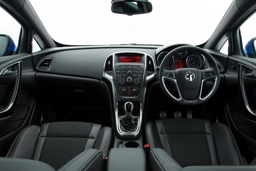  Vauxhall Astra VXR 2012 года  (фото 193 из 274)